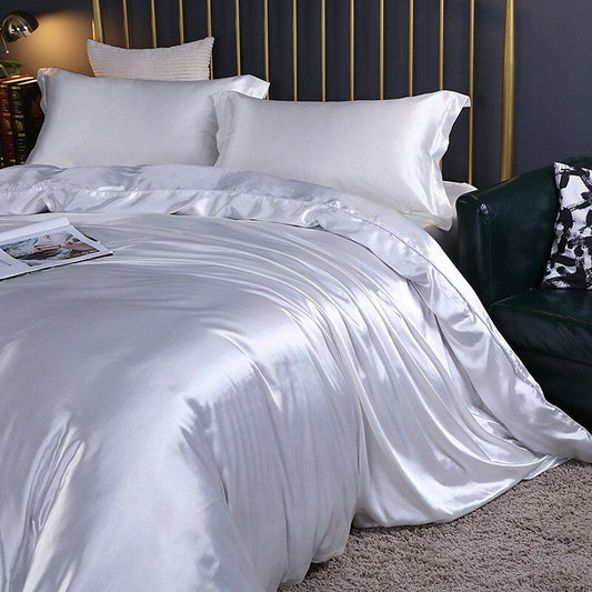 Elegant satintäcke set – lyxigt modernt sängkläder med elegant finish