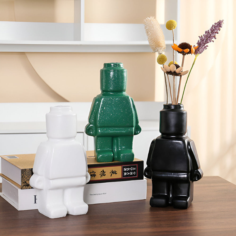 Larissa - Modern robotdesign flätad blomkruka för en unik trädgårdsdetalj
