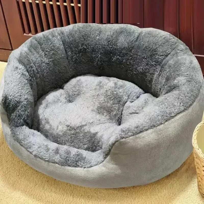 Bekväm varm hund- och kattbädd