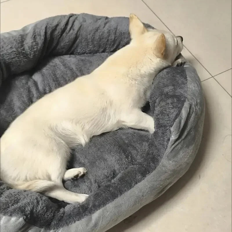 Bekväm varm hund- och kattbädd