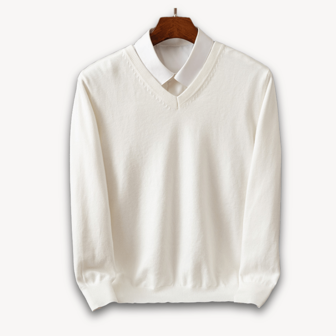 Max – Elegant V-Neck Sweater, Super Soft & Light for Comfortable Style